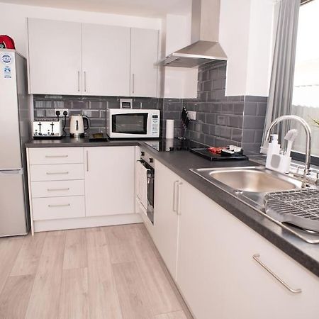 Maisy Lodge - Two Bed Lux Flat - Parking, Netflix, Wifi - Close To Blenheim Palace & Oxford - F2 Kidlington Εξωτερικό φωτογραφία